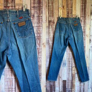 90s Worn Denim Wrangler Jeans Size 34 x 33